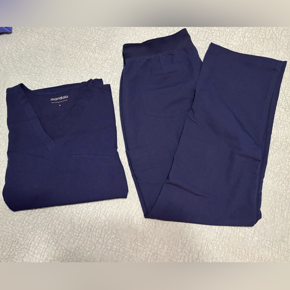 Mandala Women's Navy Scrub Set